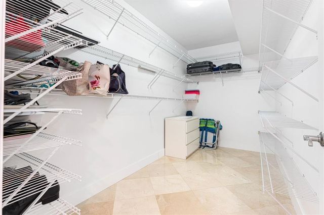 17201 Collins Avenue 805, Sunny Isles Beach, FL 33160