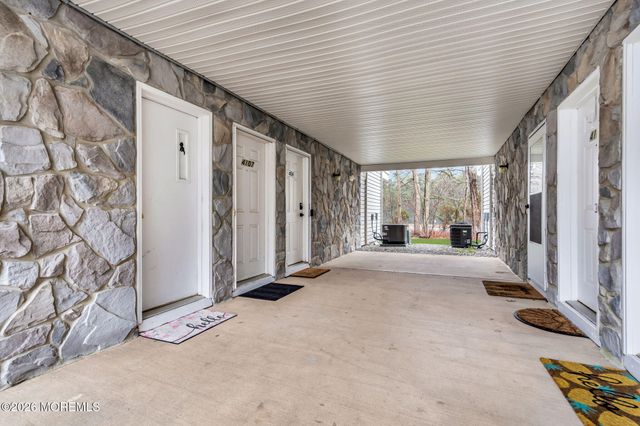 4107 Norma Place, Toms River, NJ 08755