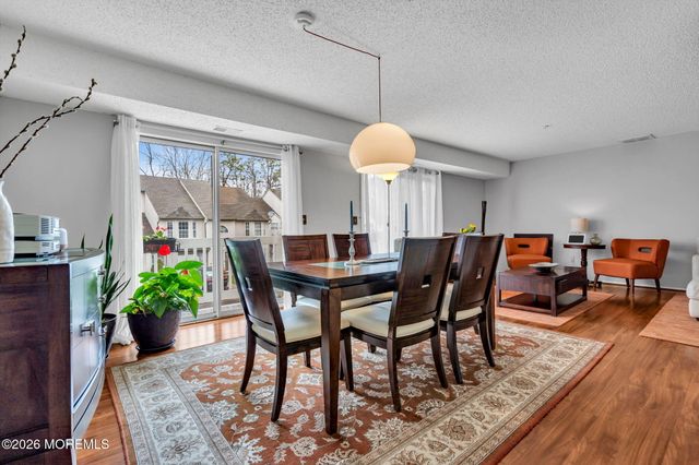 4107 Norma Place, Toms River, NJ 08755