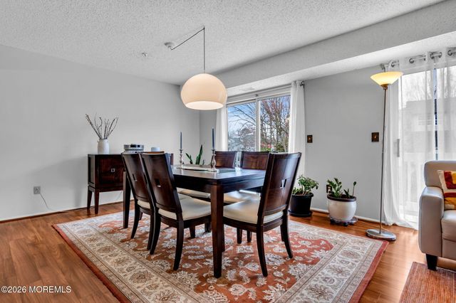 4107 Norma Place, Toms River, NJ 08755