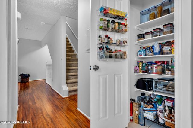 4107 Norma Place, Toms River, NJ 08755