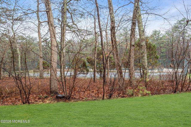 4107 Norma Place, Toms River, NJ 08755