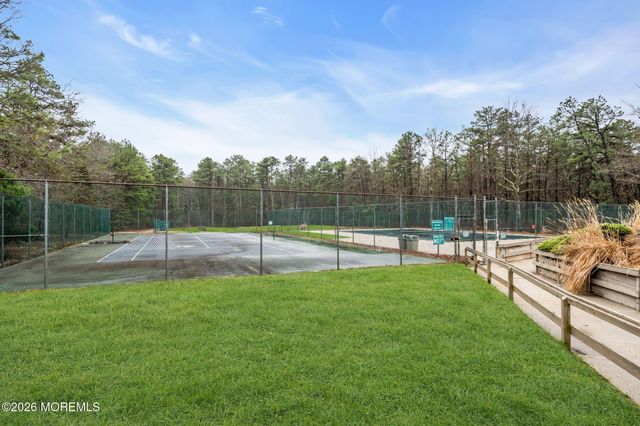 4107 Norma Place, Toms River, NJ 08755