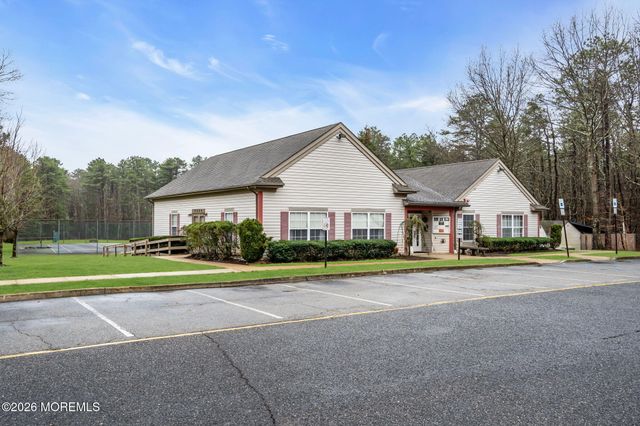 4107 Norma Place, Toms River, NJ 08755