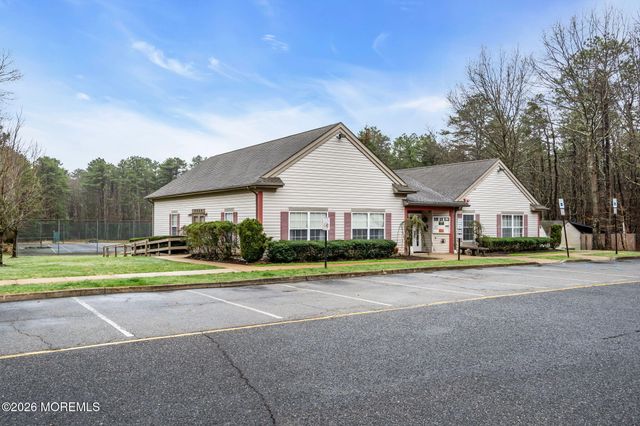 4107 Norma Place, Toms River, NJ 08755