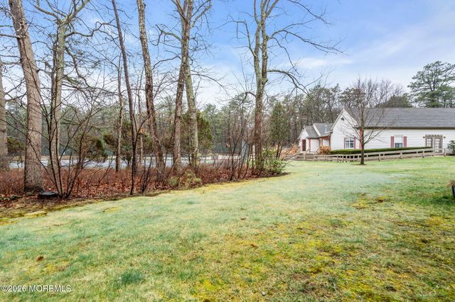 4107 Norma Place, Toms River, NJ 08755