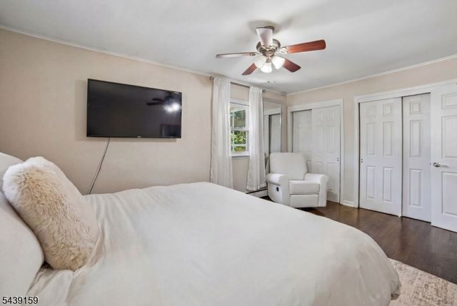 74 Minnehaha Blvd, Oakland Boro, NJ 07436