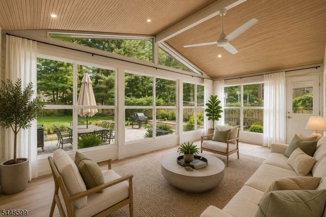 74 Minnehaha Blvd, Oakland Boro, NJ 07436