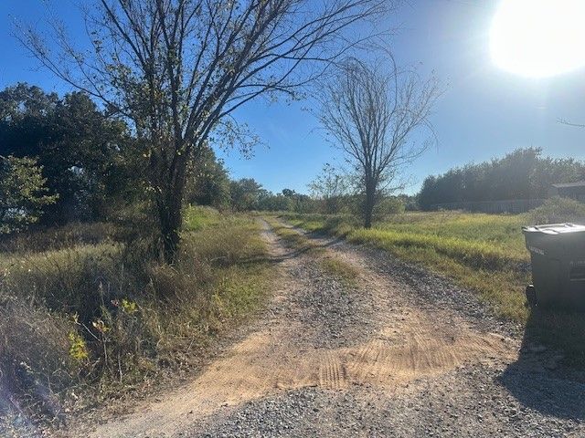 151 Private Road 3814, Springtown, TX 76082