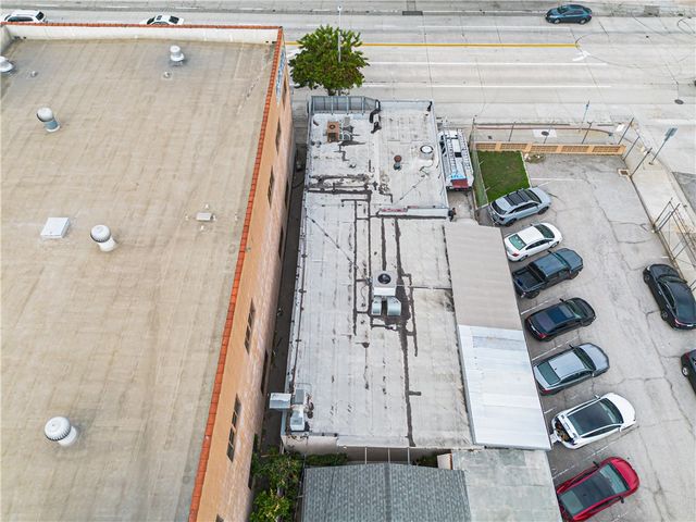 4656 Floral, Los Angeles, CA 90022
