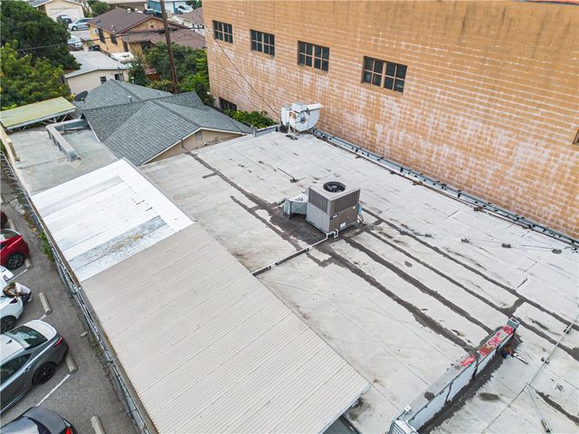 4656 Floral, Los Angeles, CA 90022