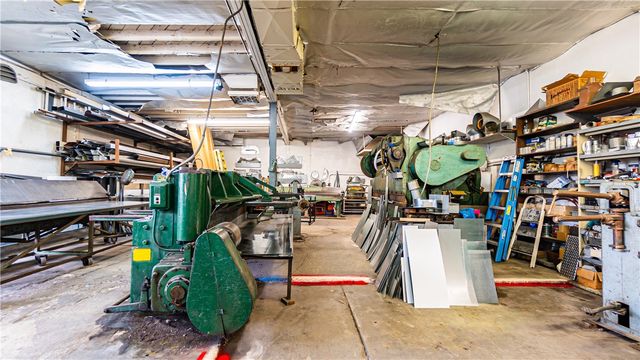 4656 Floral, Los Angeles, CA 90022