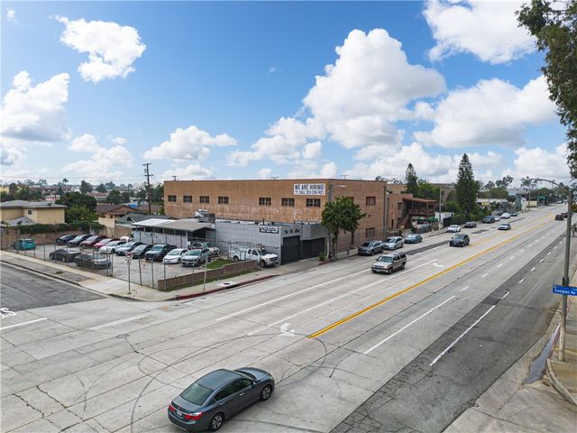 4656 Floral, Los Angeles, CA 90022