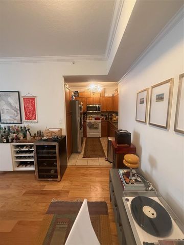 357 Almeria Ave 804, Coral Gables, FL 33134