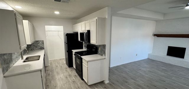 6507 Central Avenue, North Richland Hills, TX 76182