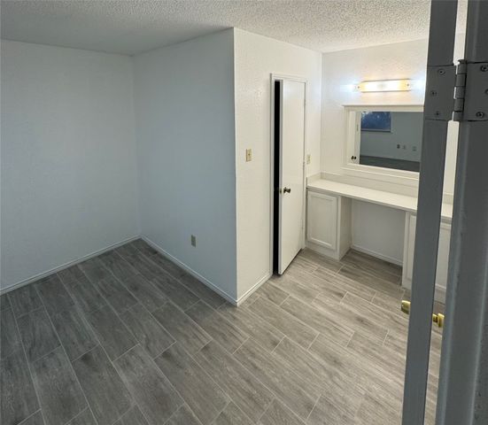 6507 Central Avenue, North Richland Hills, TX 76182