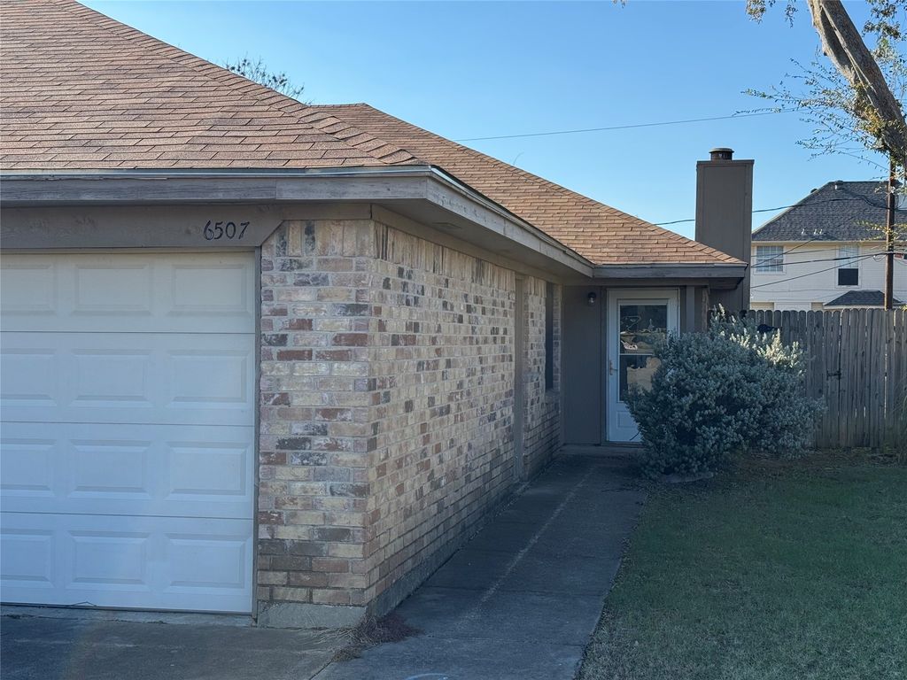 6507 Central Avenue, North Richland Hills, TX 76182