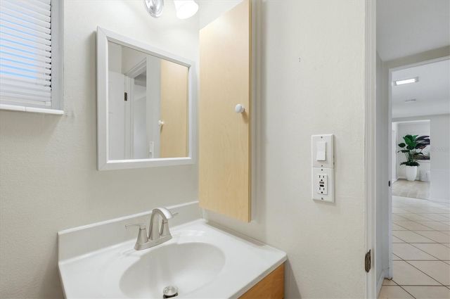 4208 ROXANE BOULEVARD 95, Sarasota, FL 34235
