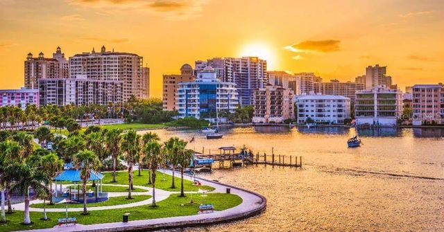 4208 ROXANE BOULEVARD 95, Sarasota, FL 34235