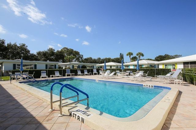 4208 ROXANE BOULEVARD 95, Sarasota, FL 34235