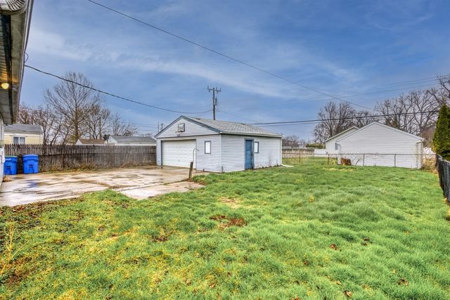 13679 Sidonie Avenue, Warren, MI 48089