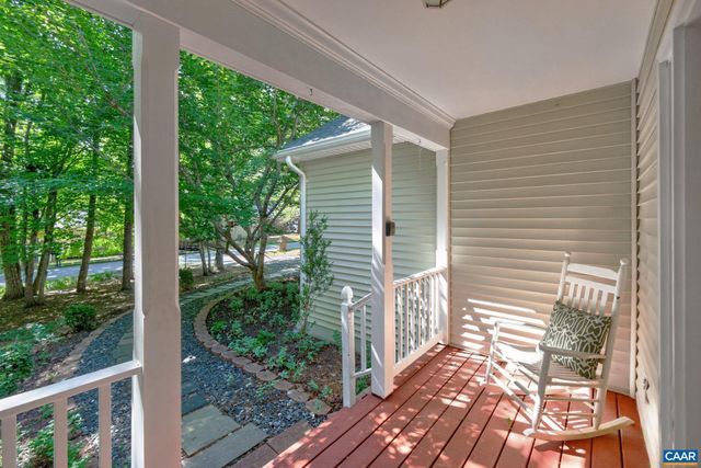 8 ROCKWOOD LN, Palmyra, VA 22963