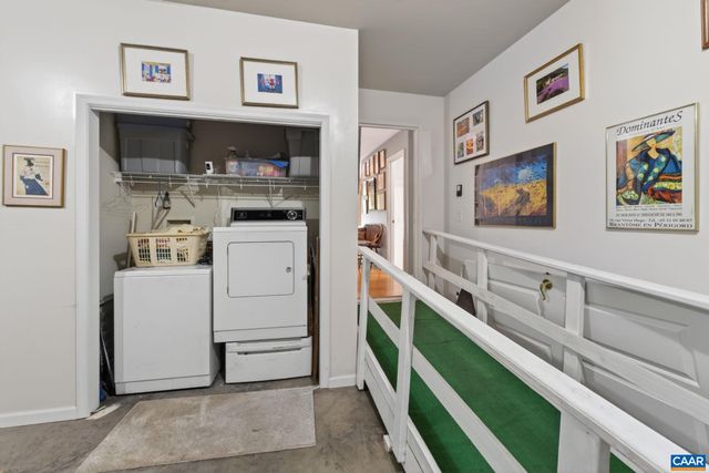 8 ROCKWOOD LN, Palmyra, VA 22963