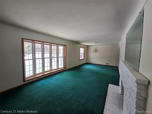 635 Sunset Drive, Imlay City, MI 48444