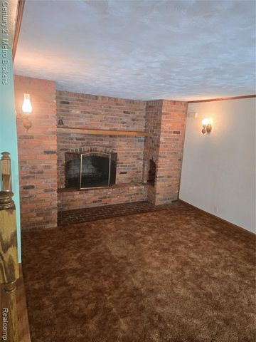 635 Sunset Drive, Imlay City, MI 48444