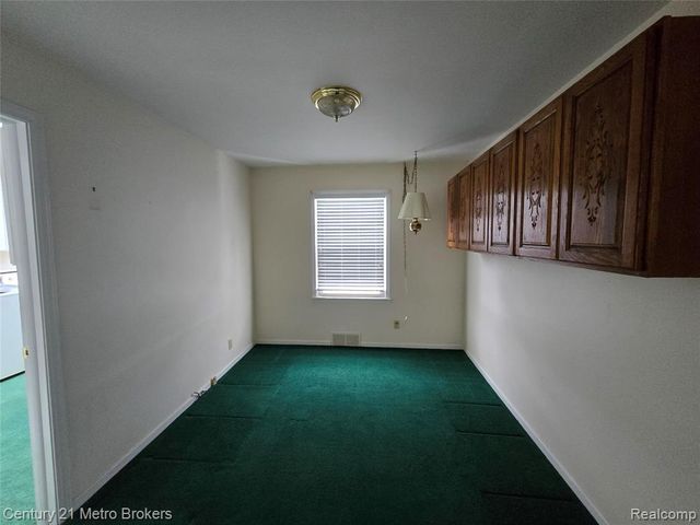 635 Sunset Drive, Imlay City, MI 48444