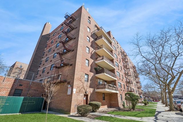 153-25 88th Street 5L, Howard Beach, NY 11414