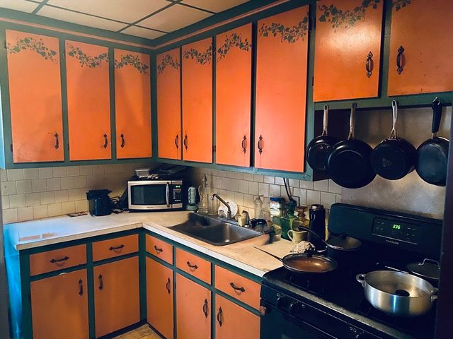 10 Carlisa Drive, Fall River, MA 02723