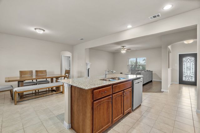 7207 Veal Station Road, Weatherford, TX 76085