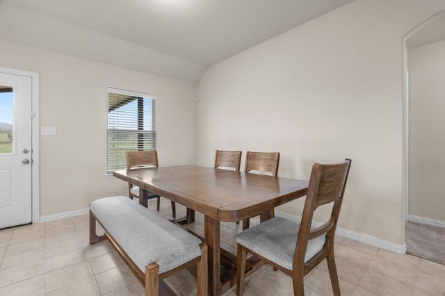 7207 Veal Station Road, Weatherford, TX 76085