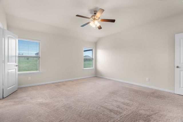 7207 Veal Station Road, Weatherford, TX 76085