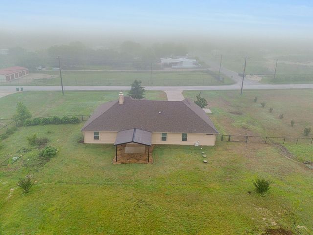 7207 Veal Station Road, Weatherford, TX 76085