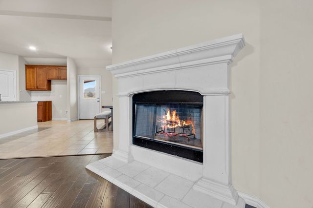 7207 Veal Station Road, Weatherford, TX 76085