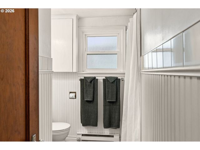 886 POLK St, Eugene, OR 97402