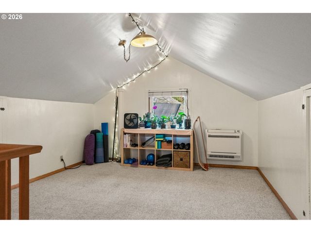 886 POLK St, Eugene, OR 97402