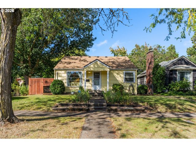 886 POLK St, Eugene, OR 97402