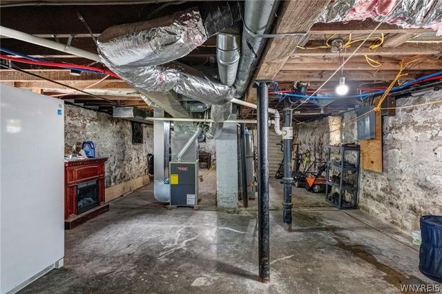 31 Antwerp Street, Buffalo, NY 14211