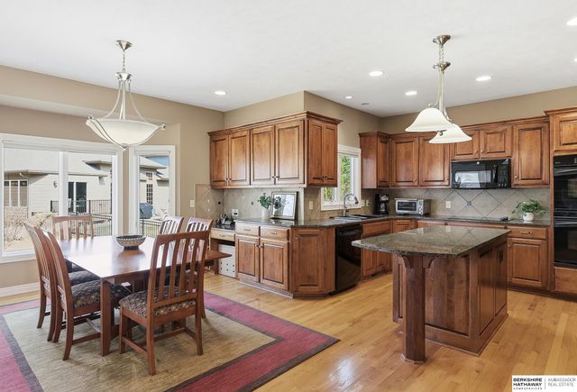 19534 Marcy Street, Elkhorn, NE 68002