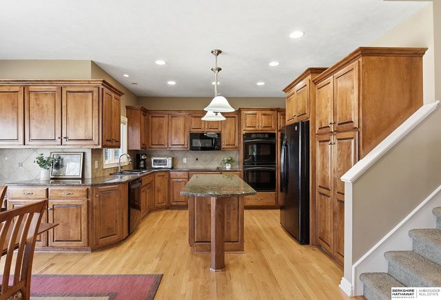 19534 Marcy Street, Elkhorn, NE 68002