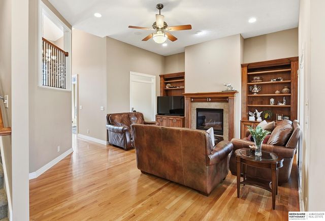 19534 Marcy Street, Elkhorn, NE 68002