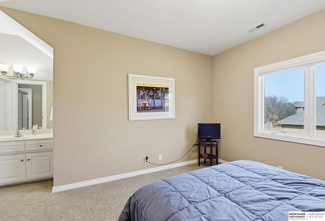 19534 Marcy Street, Elkhorn, NE 68002