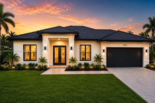 52 Yvonne Avenue S, Lehigh Acres, FL 33976