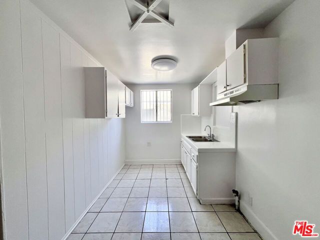 3260 E 4th Street, Los Angeles, CA 90063