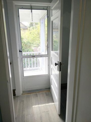 126 Lake St 2, Arlington, MA 02474