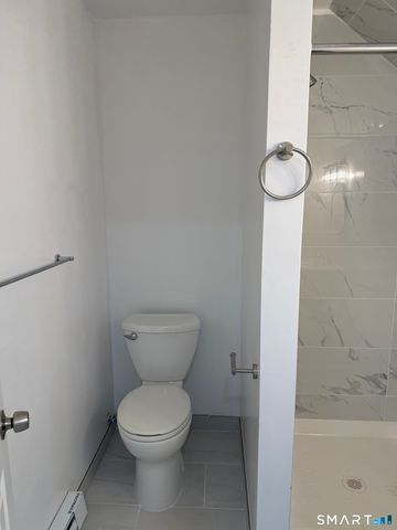 23 King Street 2nd Floor, Hartford, CT 06114