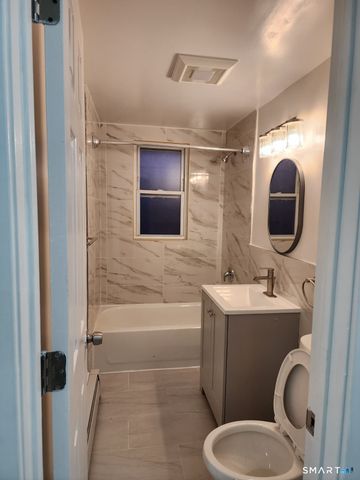 23 King Street 2nd Floor, Hartford, CT 06114